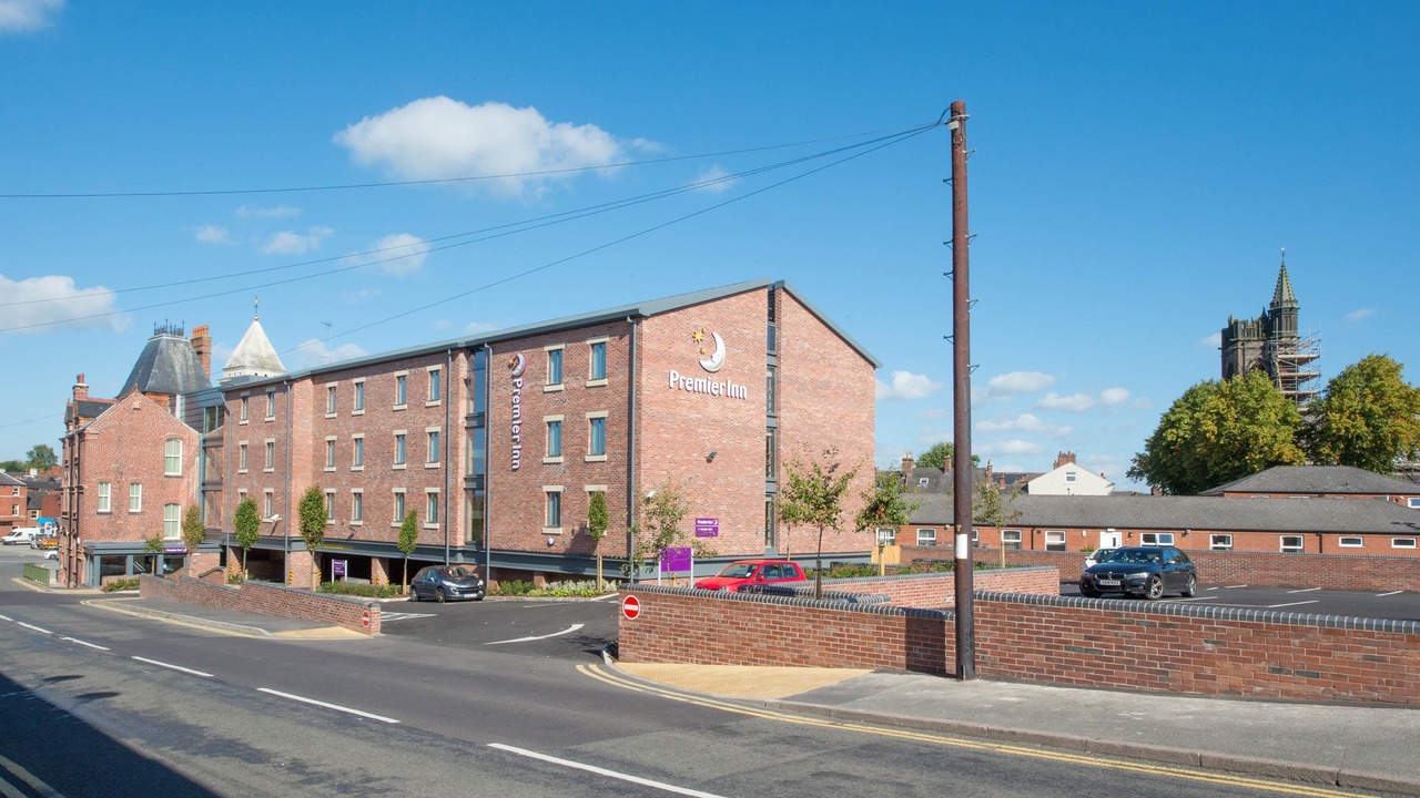 Photo of Outdoor in Leek