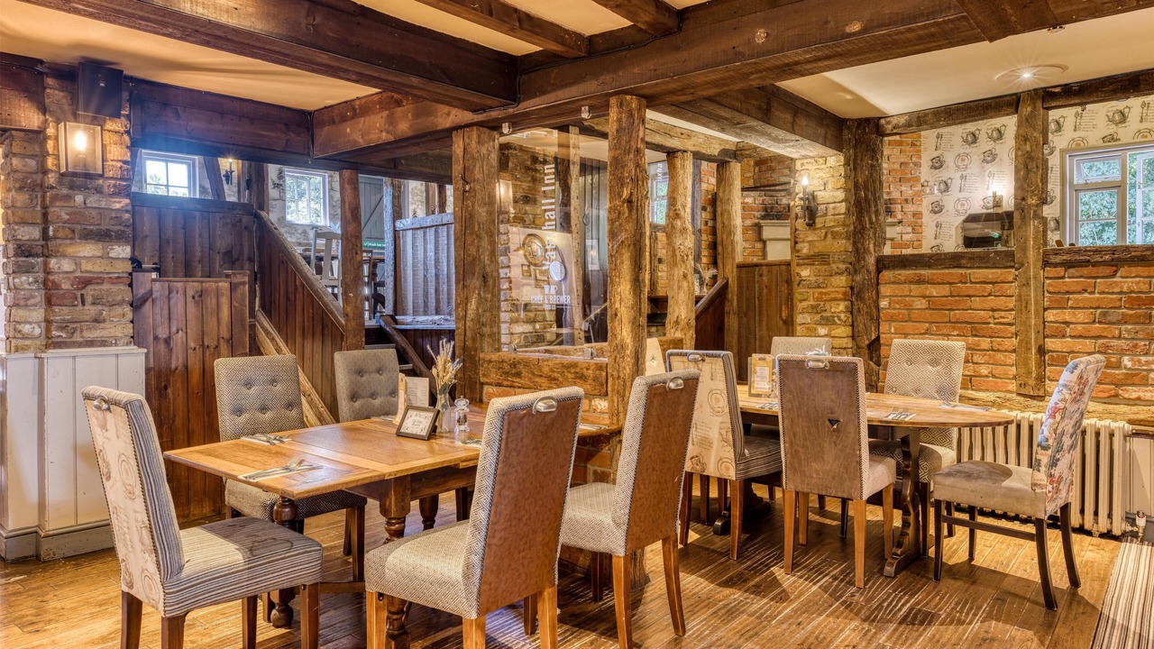 Photo of Others in Five Oak Green