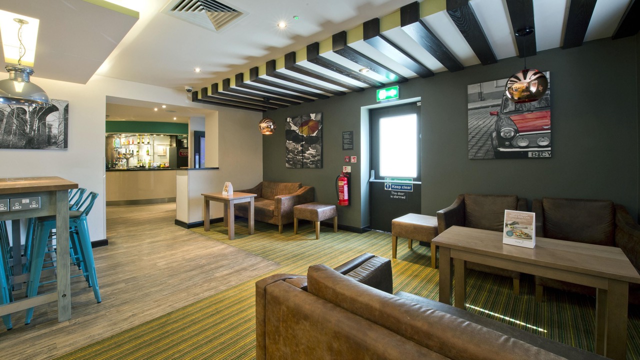 Photo of Others in Edgware