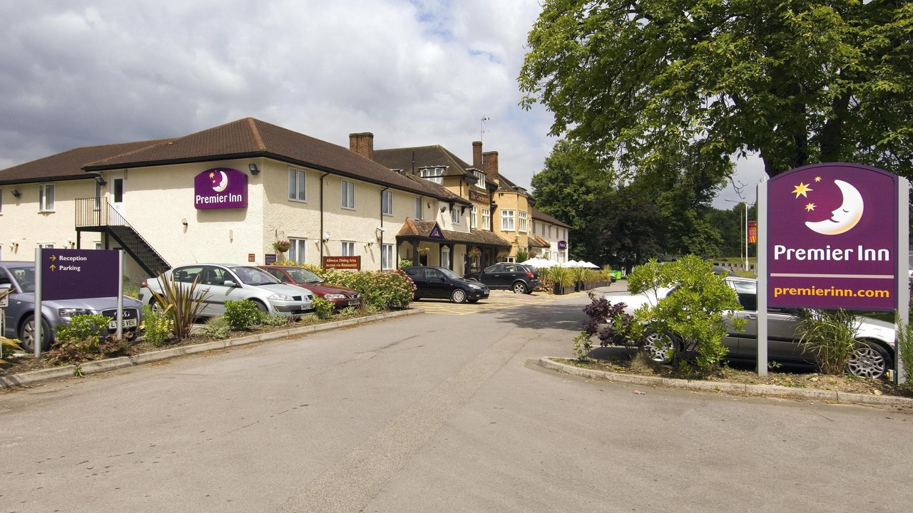 Photo of Outdoor in Bagshot