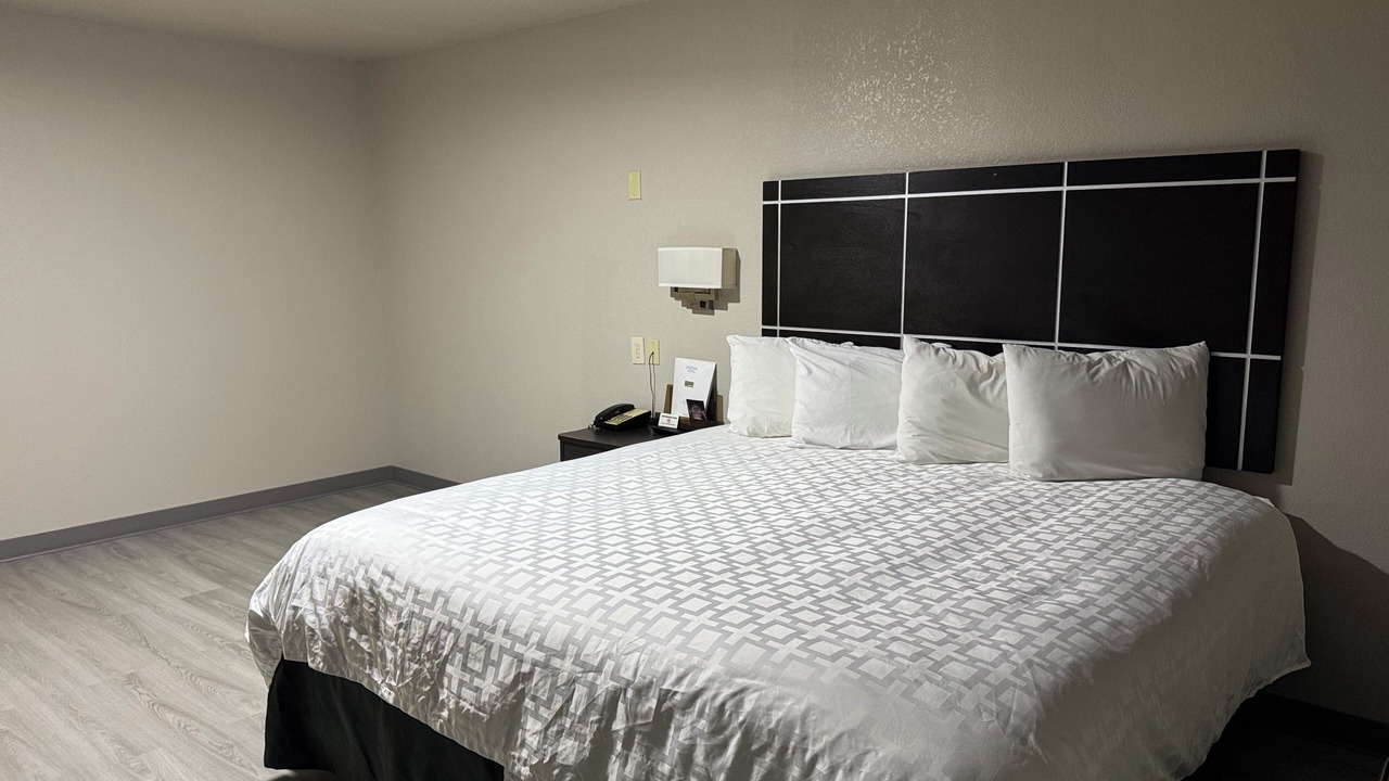 Photo of Bedroom in Crystal City