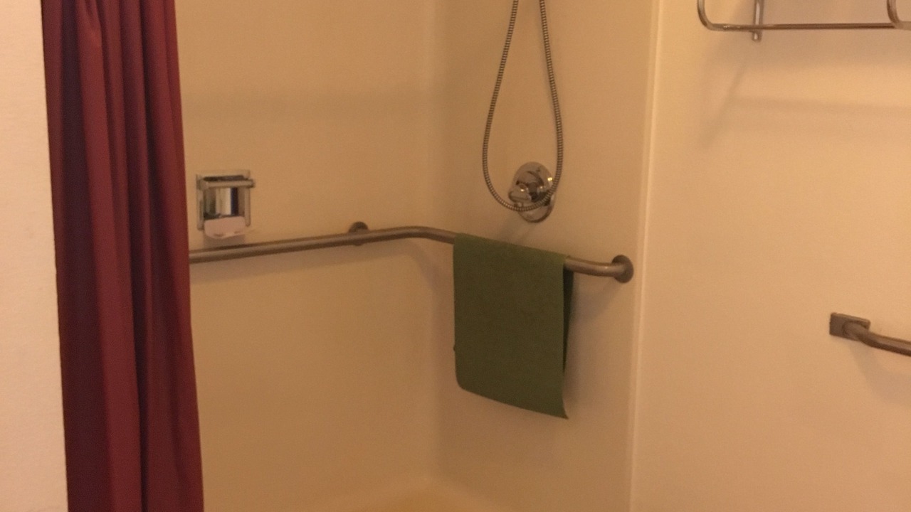 Photo of Bathroom in Wellston