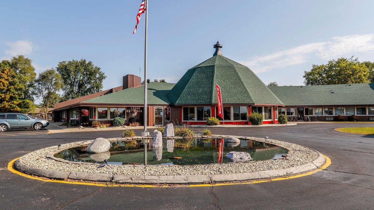 Photo of Outdoor in Spring Green