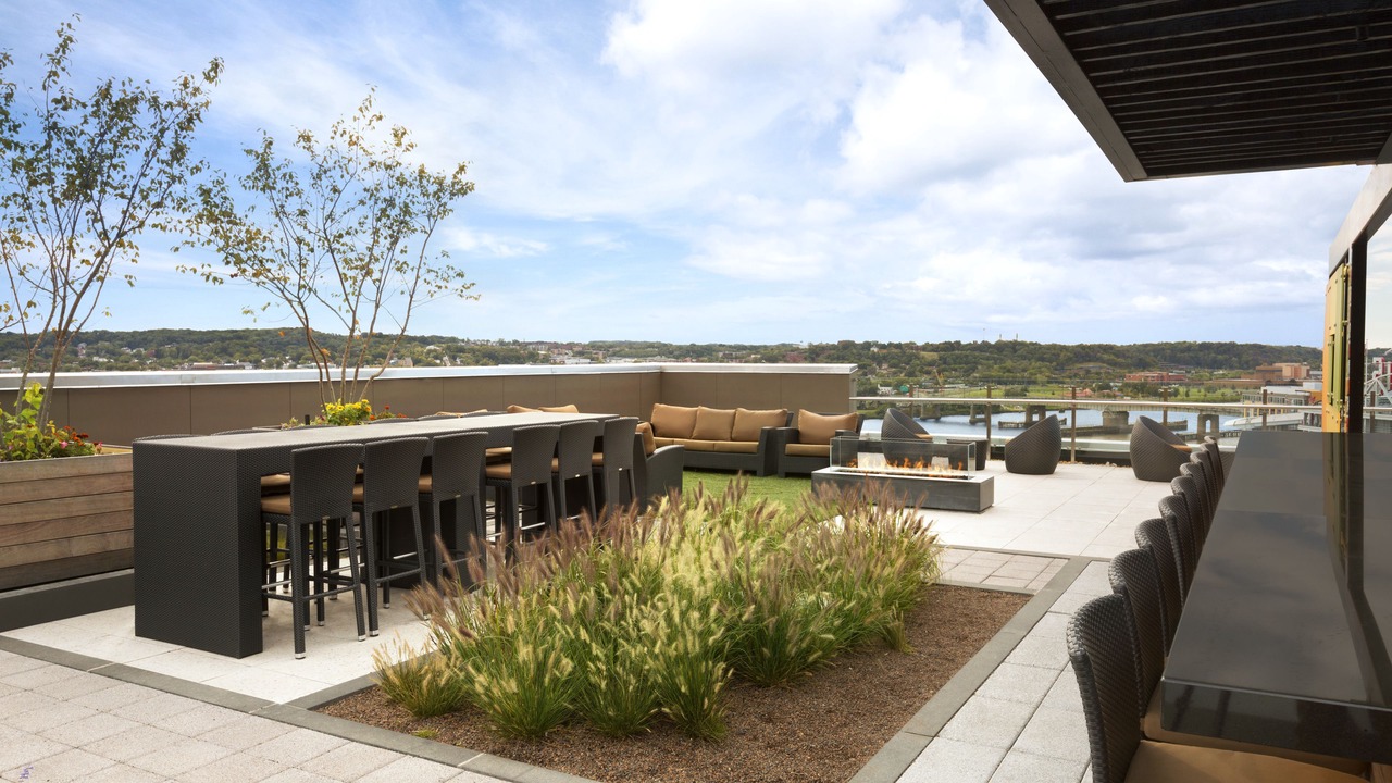 Photo of Patio Balcony in Navy Yard