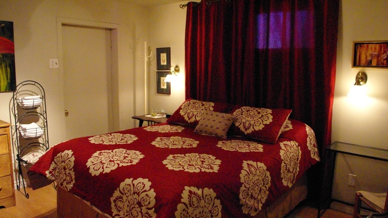 Photo of Bedroom in Sainte-Julie