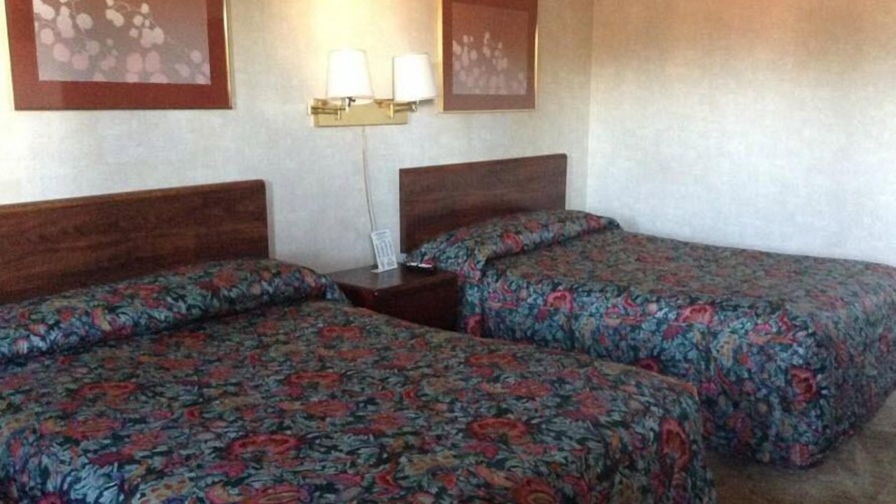 Photo of Bedroom in Gaylord