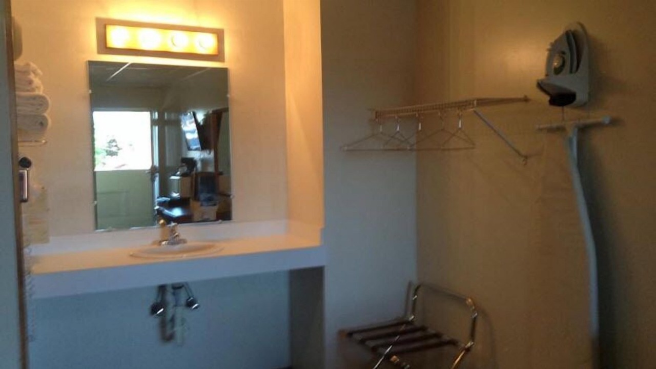 Photo of Bathroom in Gaylord