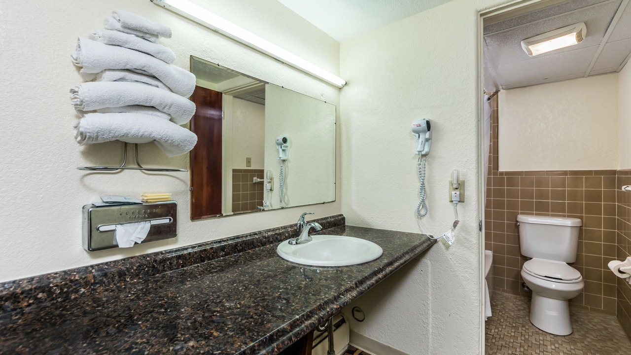 Photo of Bathroom in Gaylord