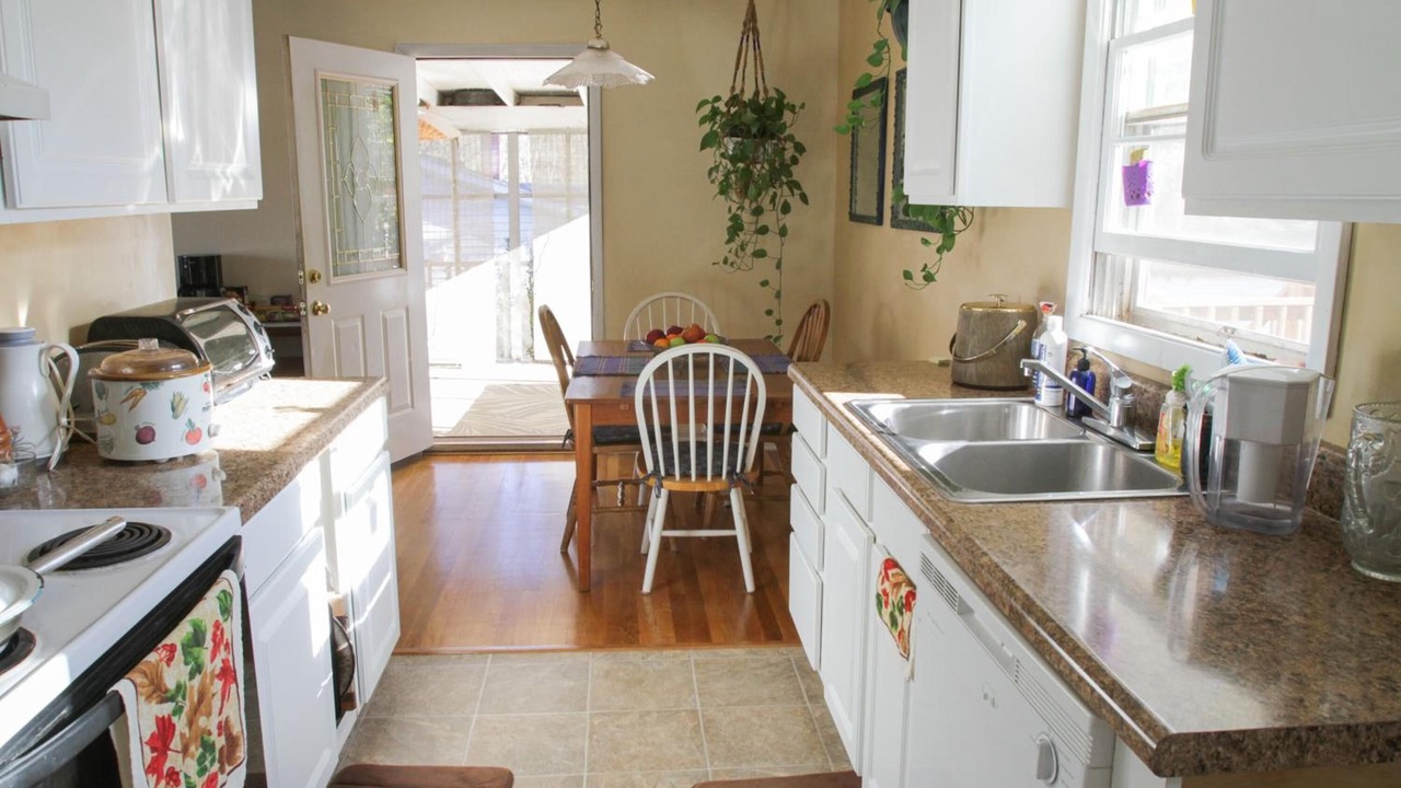 Photo of Kitchen in Woolen Mills
