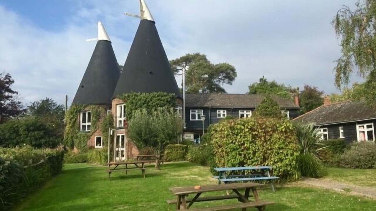 Photo of Buildings in Playden