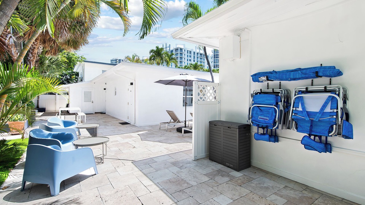 Photo of Others in Lauderdale Beach