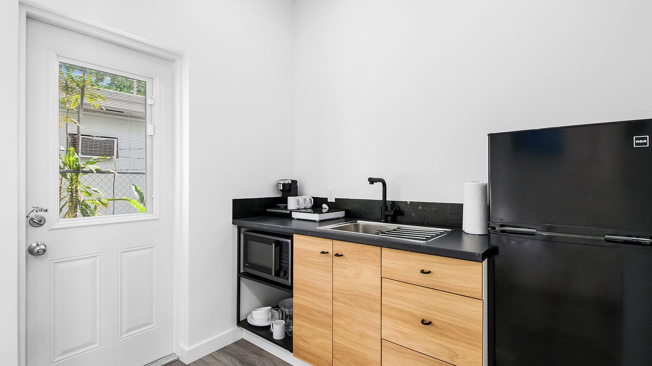 Photo of Kitchen in Lauderdale Beach