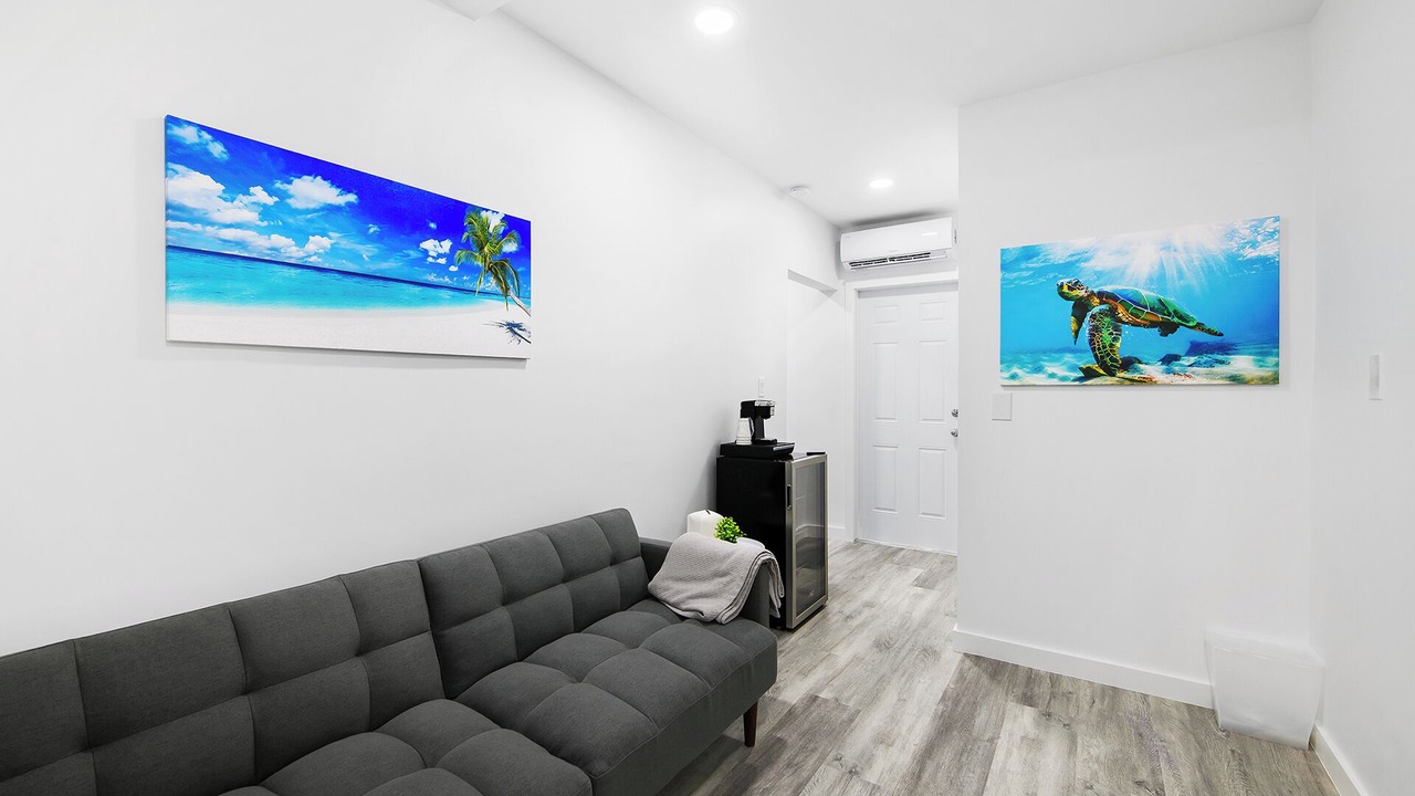 Photo of Others in Lauderdale Beach