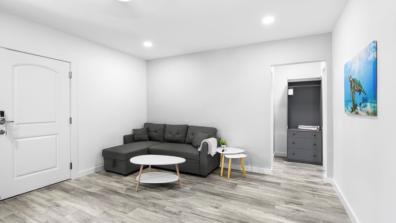 Photo of Others in Lauderdale Beach