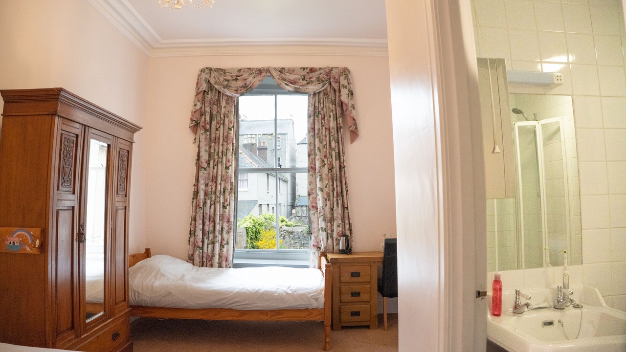 Photo of Bedroom in Llandudno