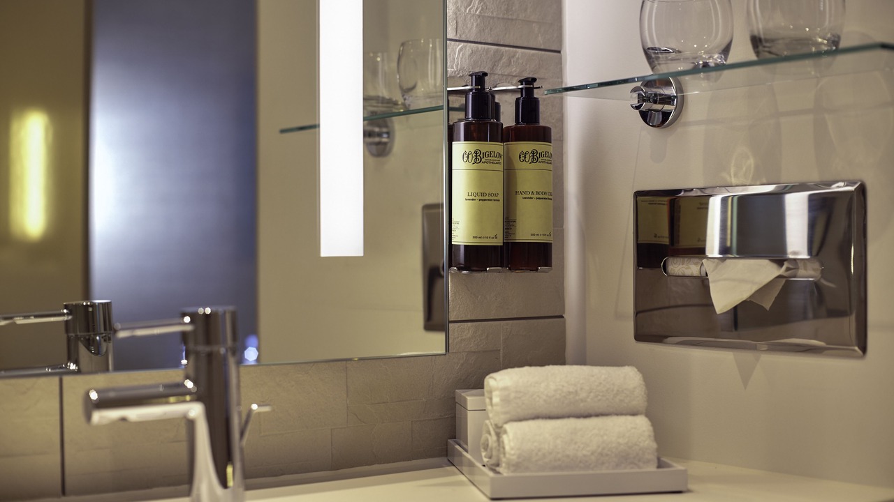 Photo of Bathroom in Tremblay-les-Gonesse