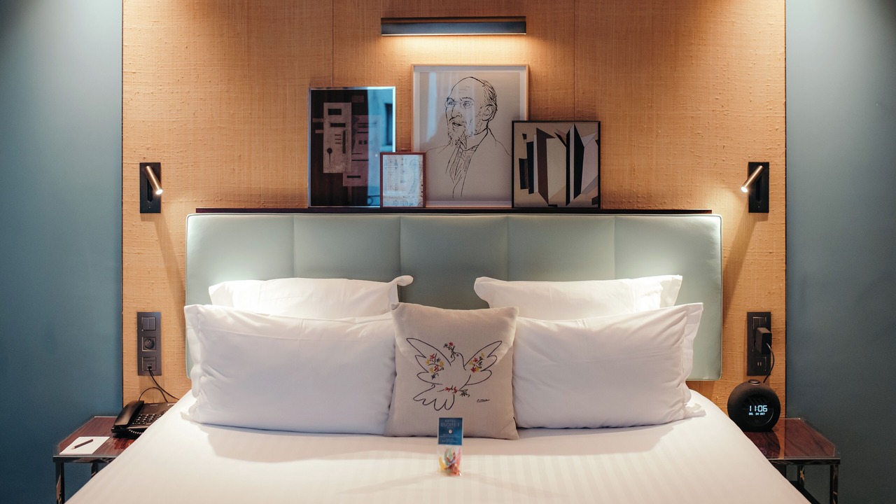 Photo of Bedroom in 15th Arrondissement