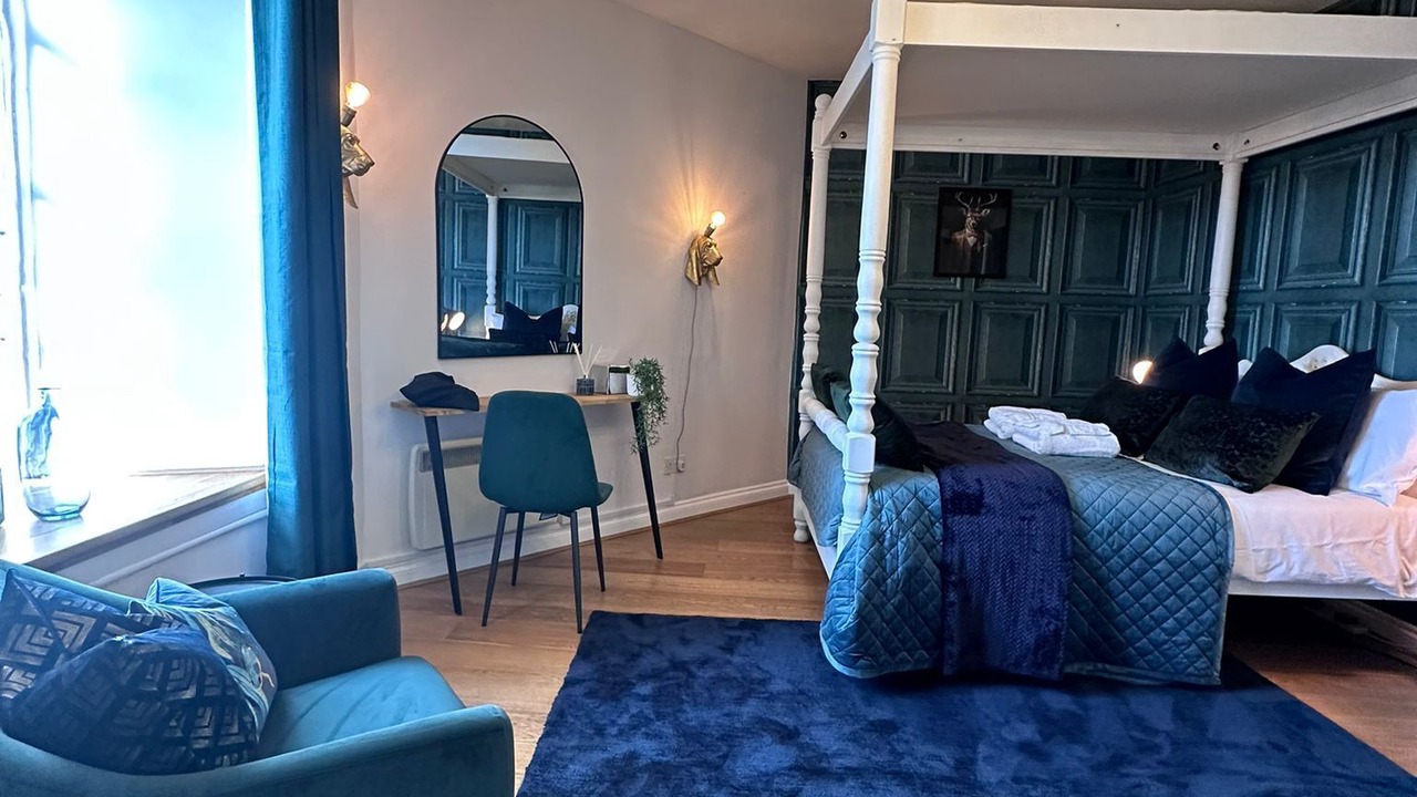 Photo of Bedroom in Sibford Gower