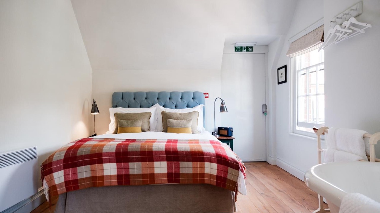 Photo of Others in Kingsclere