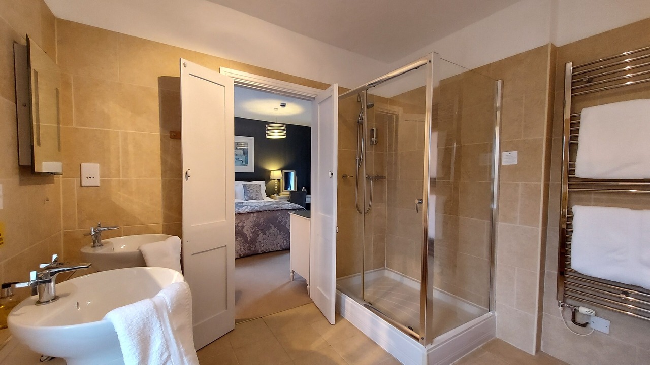 Photo of Bathroom in Boscastle