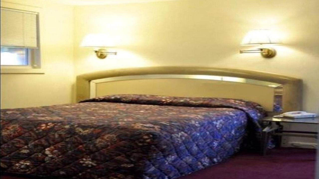 Photo of Others in Cold Spring