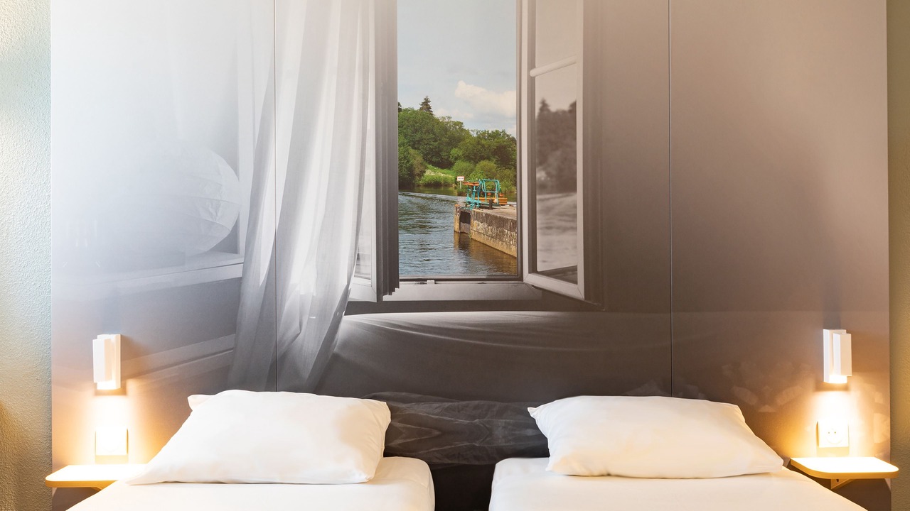 Photo of Bedroom in Change