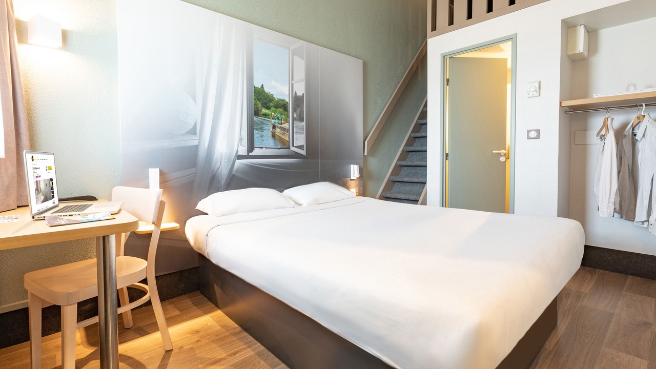 Photo of Bedroom in Change