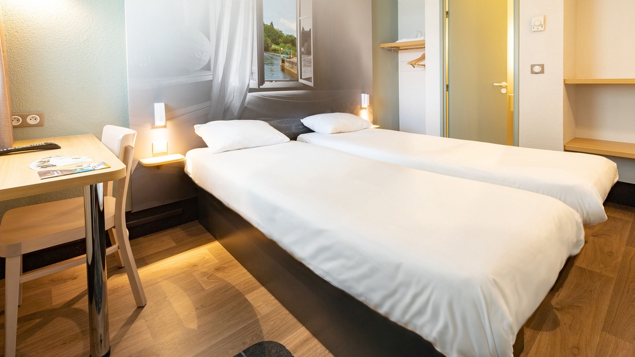 Photo of Bedroom in Change