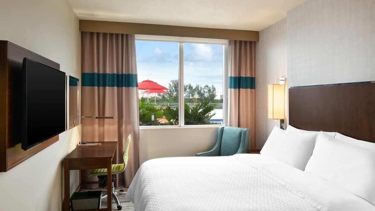 Photo of Bedroom in Coral Way