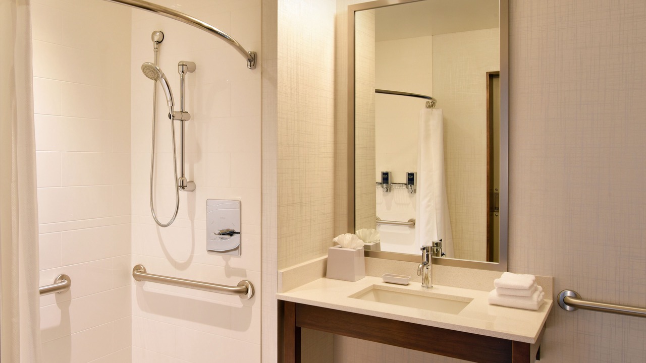Photo of Bathroom in Coral Way