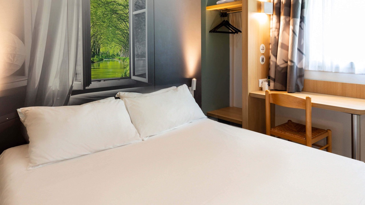 Photo of Bedroom in Montauban