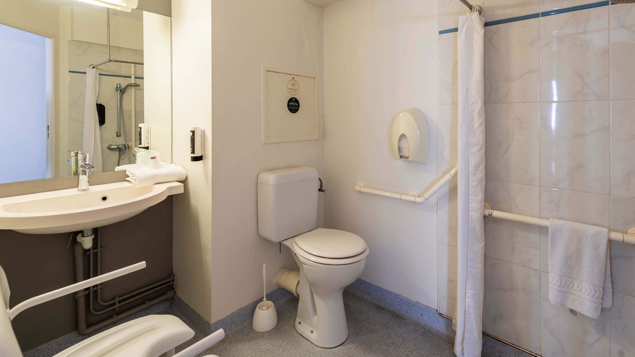 Photo of Bathroom in Montauban