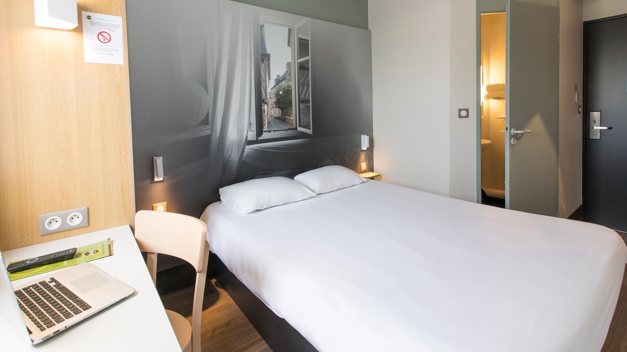 Photo of Bedroom in Cesson-Sevigne