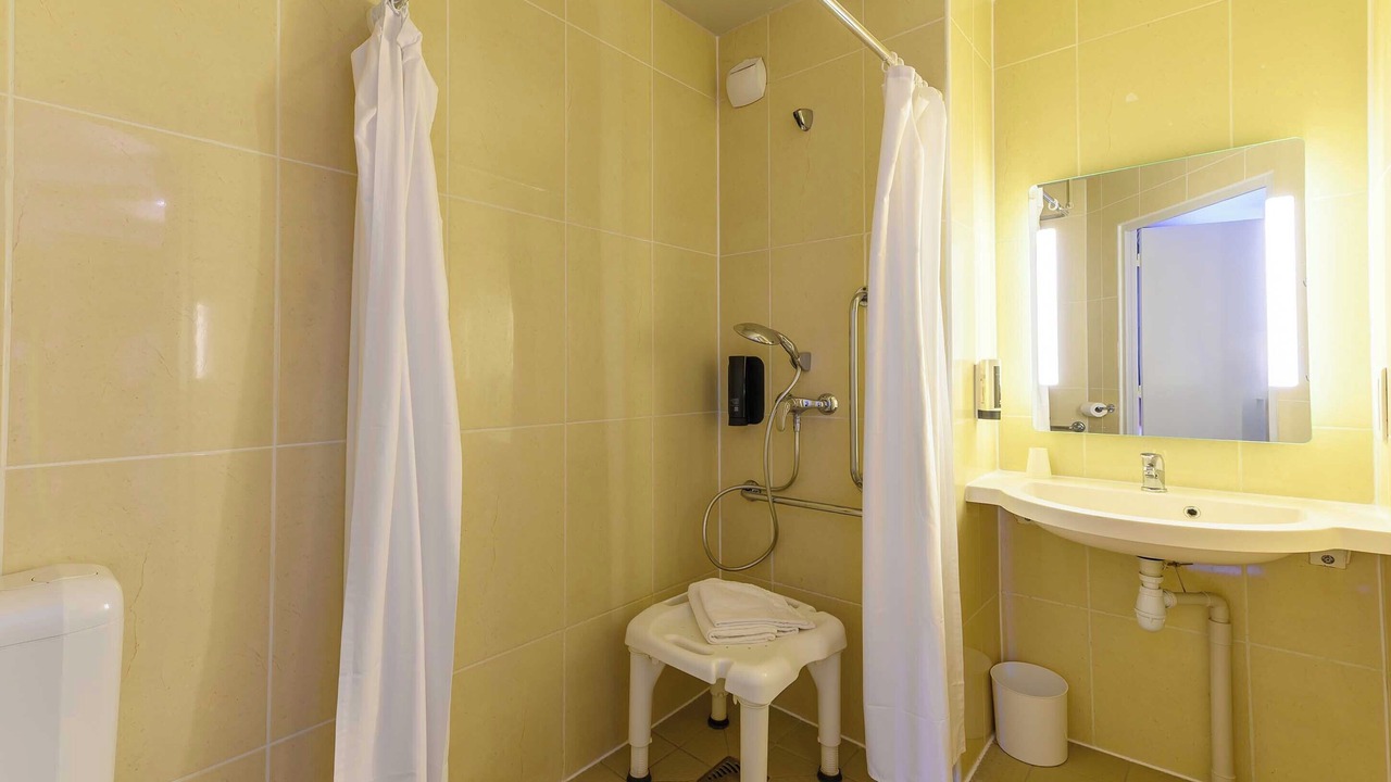Photo of Bathroom in Bussy-Saint-Georges