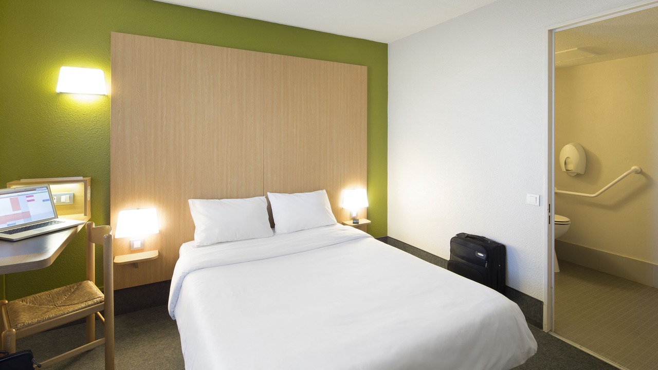 Photo of Bedroom in Bussy-Saint-Georges