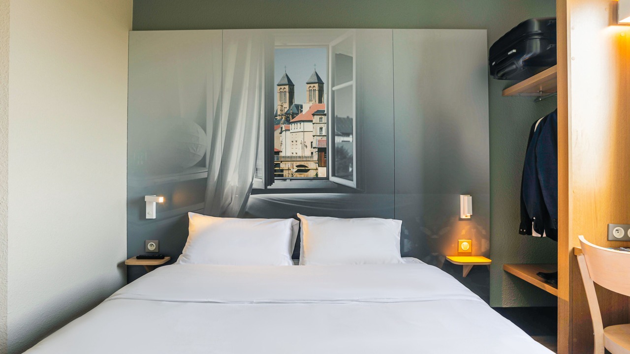 Photo of Bedroom in Semecourt