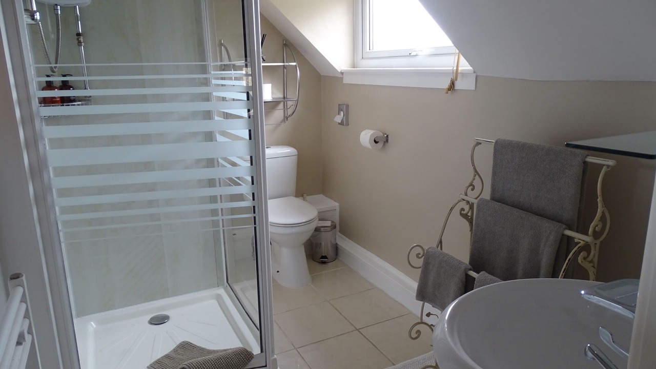 Photo of Bathroom in Rhydlydan