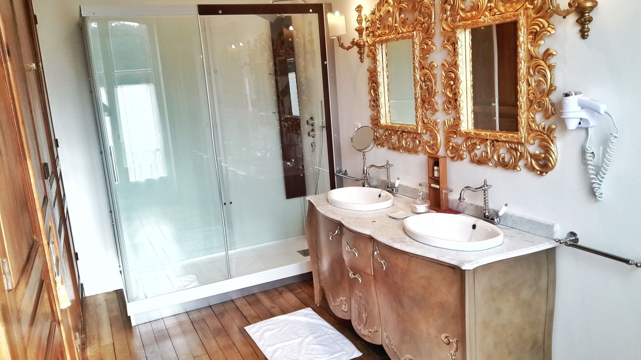 Photo of Bathroom in Bacilly