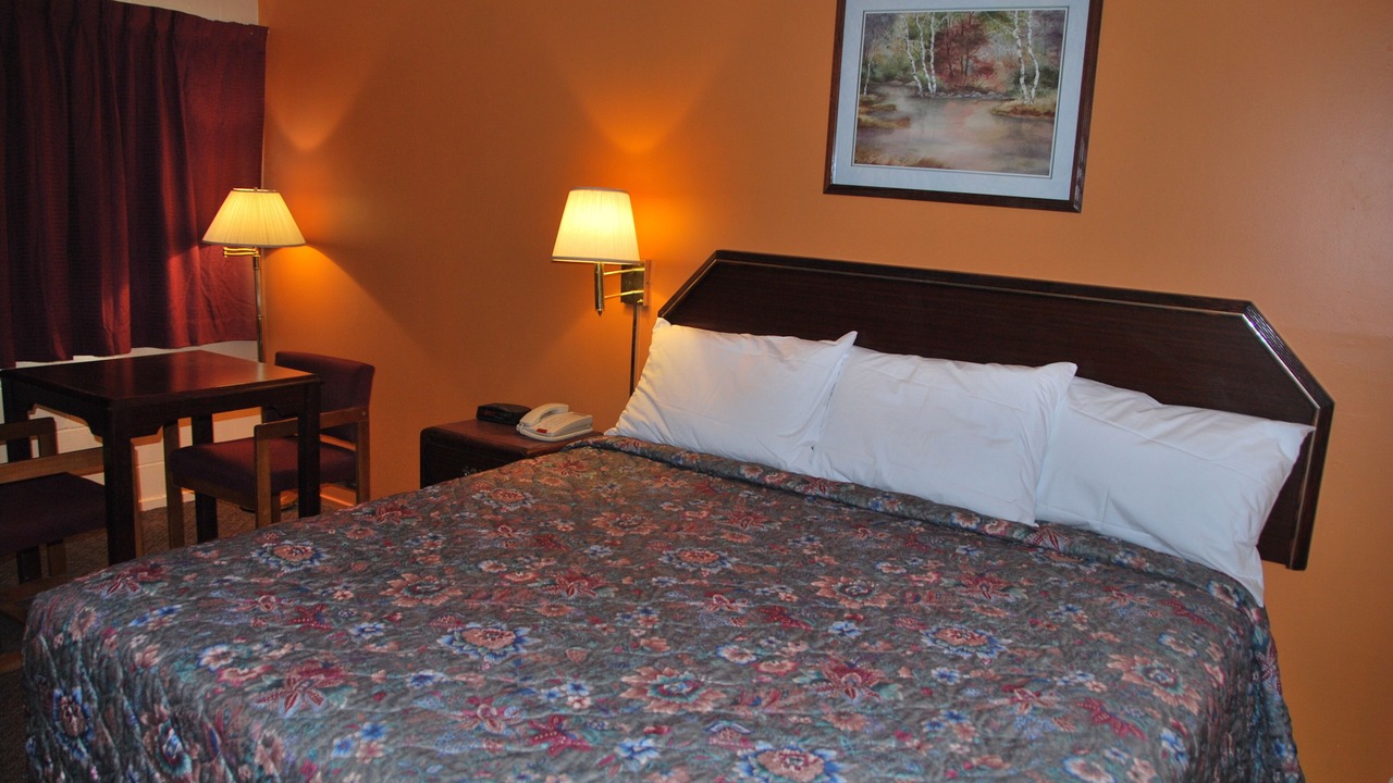 Photo of Bedroom in Cortland