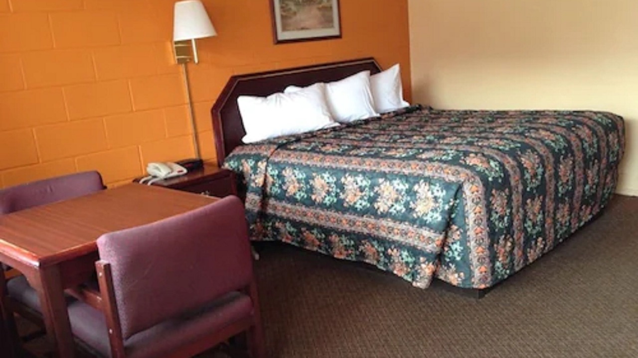 Photo of Bedroom in Cortland