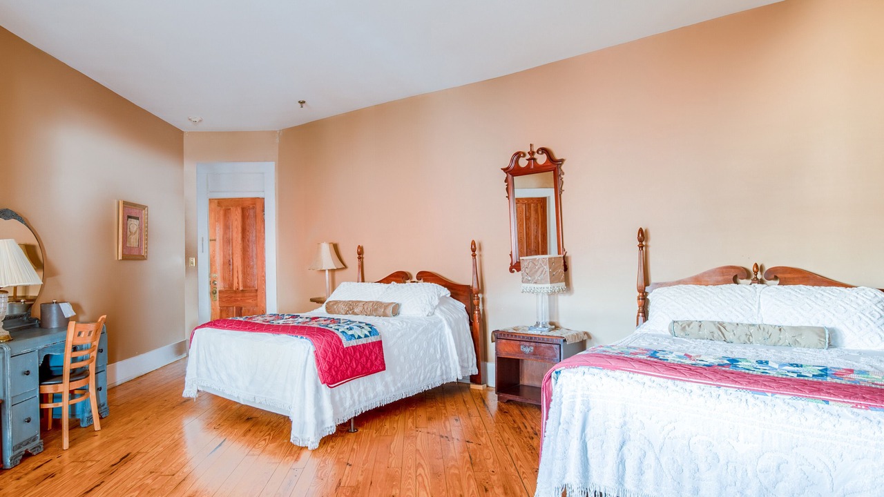Photo of Bedroom in Abbeville