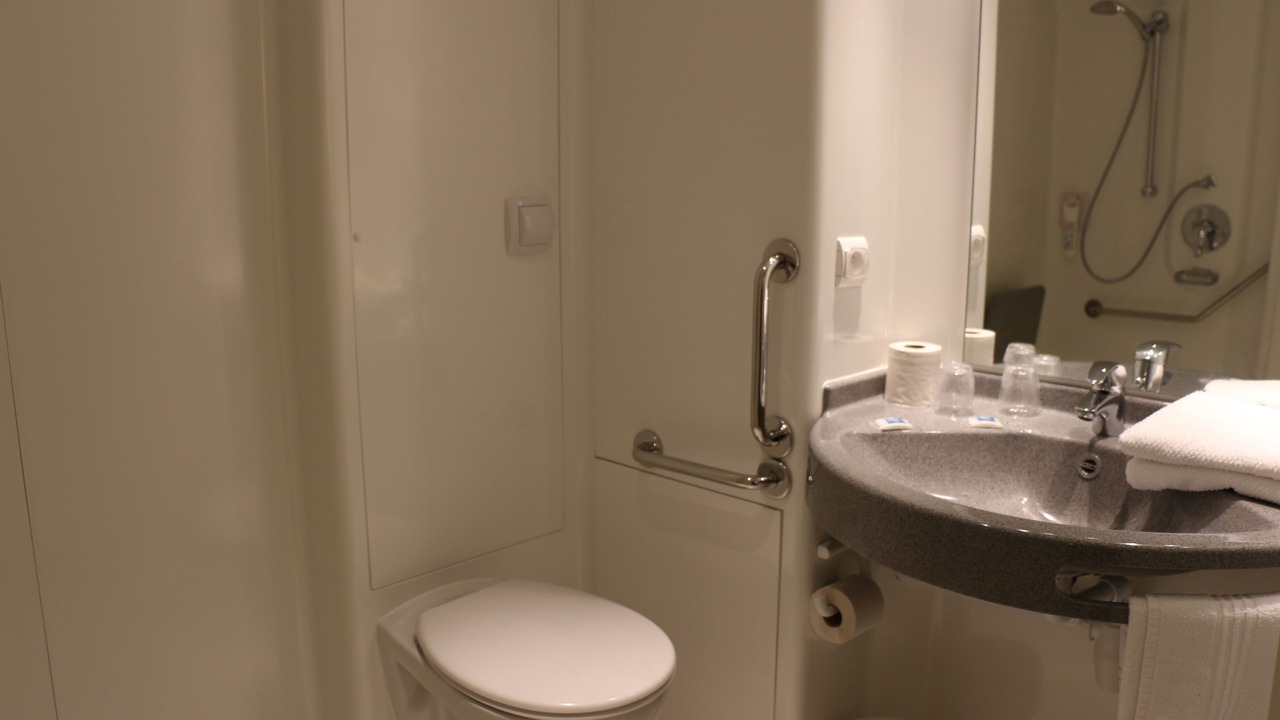 Photo of Bathroom in Castelnaudary