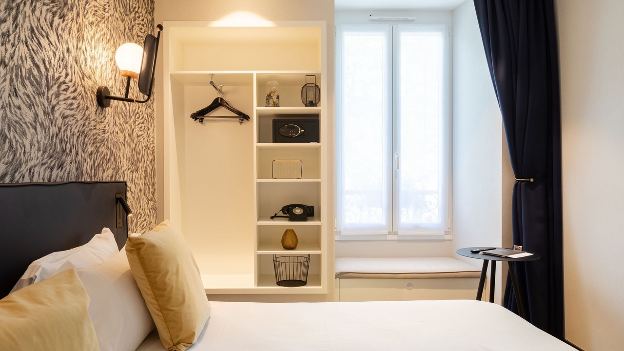 Photo of Bedroom in Quinze-Vingts