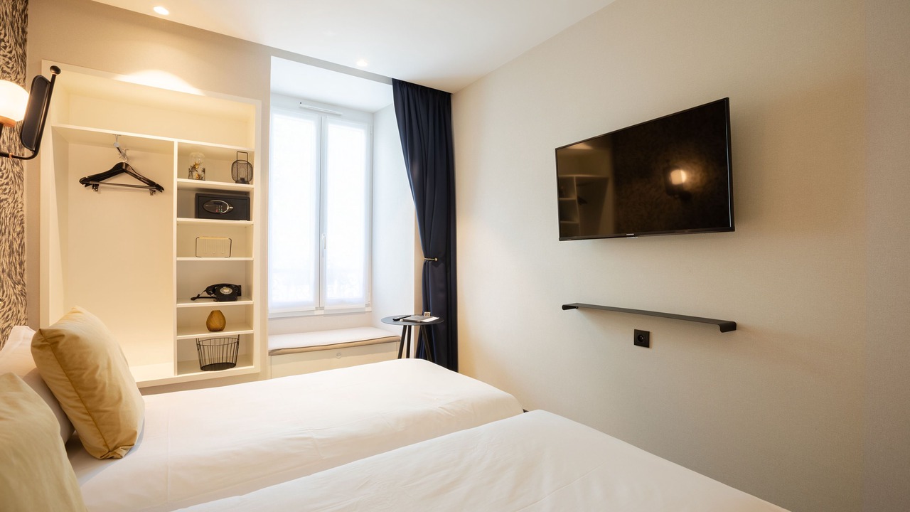 Photo of Bedroom in Quinze-Vingts