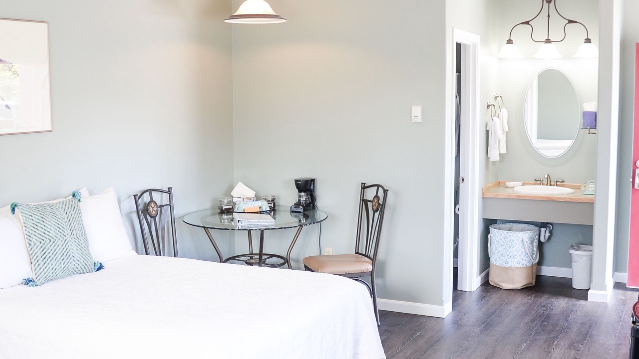 Photo of Bedroom in Seward
