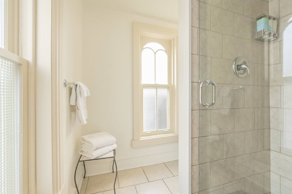 Photo of Bathroom in Fergus
