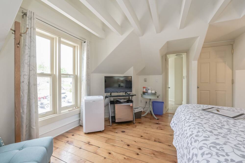 Photo of Bedroom in Fergus