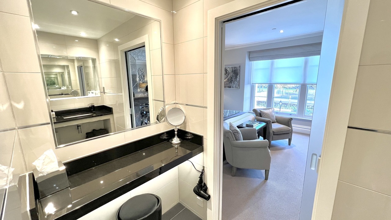 Photo of Bathroom in Tavistock