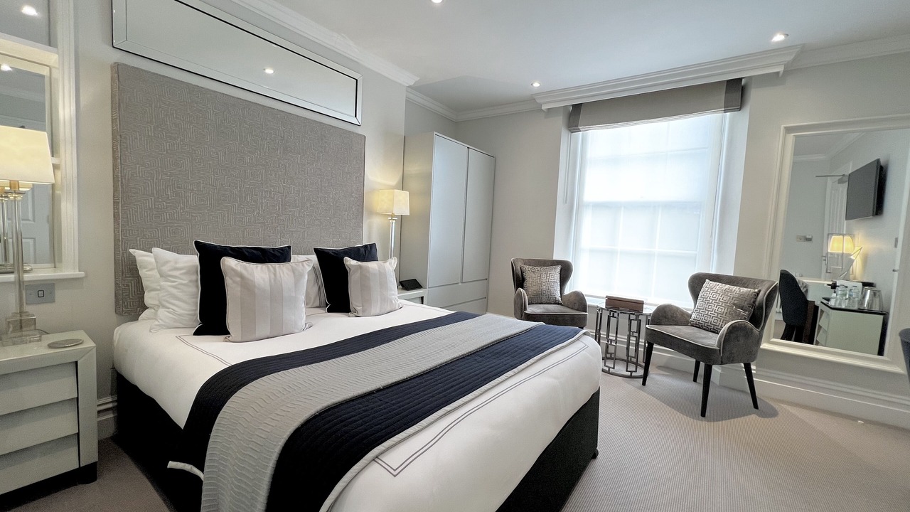 Photo of Bedroom in Tavistock