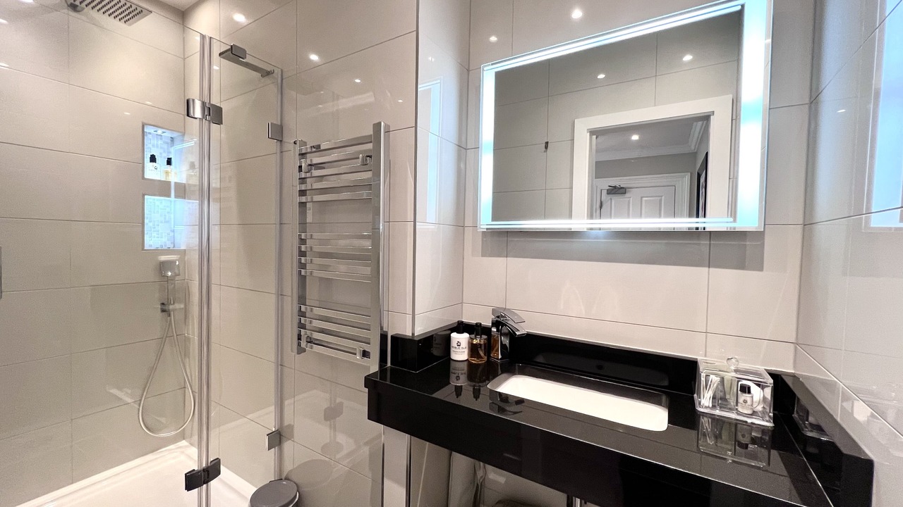 Photo of Bathroom in Tavistock